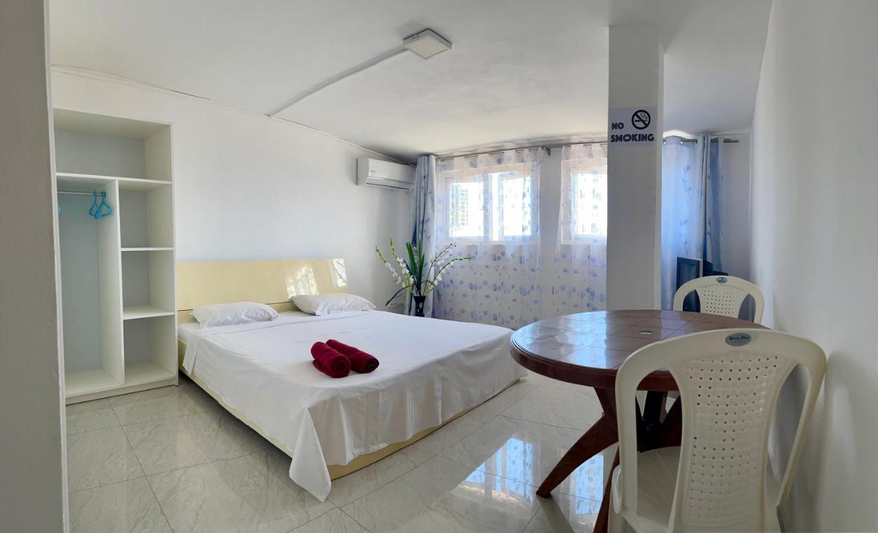 Sun & Shine Holiday Resort Flic-en-Flacq Exterior foto